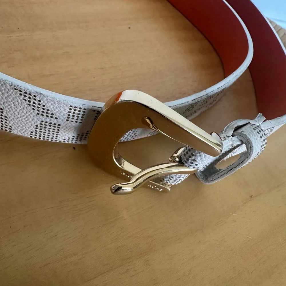 Michael Kors Reversible Belt with Gold Buckle – Women’s – Size S